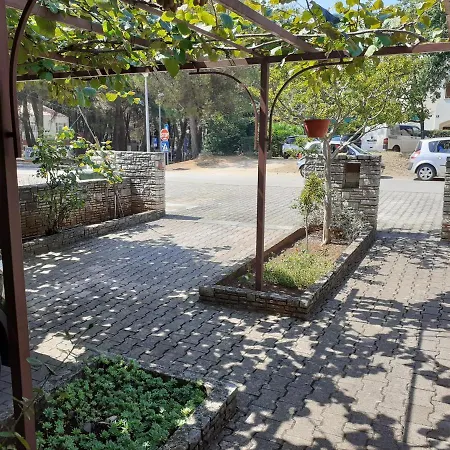 App Milka Apartment *